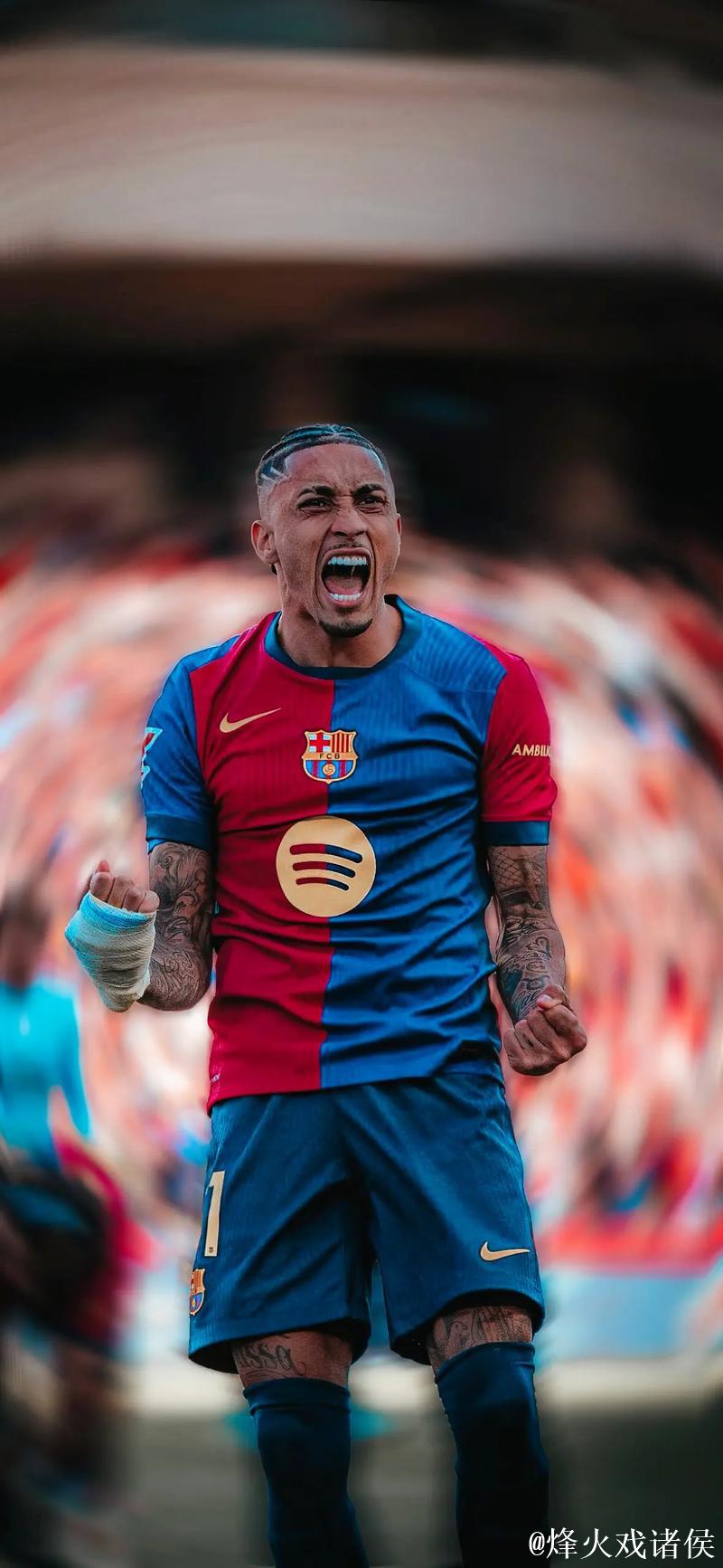 拉菲尼亚向身边人透露：未助巴萨夺欧冠不考虑离队